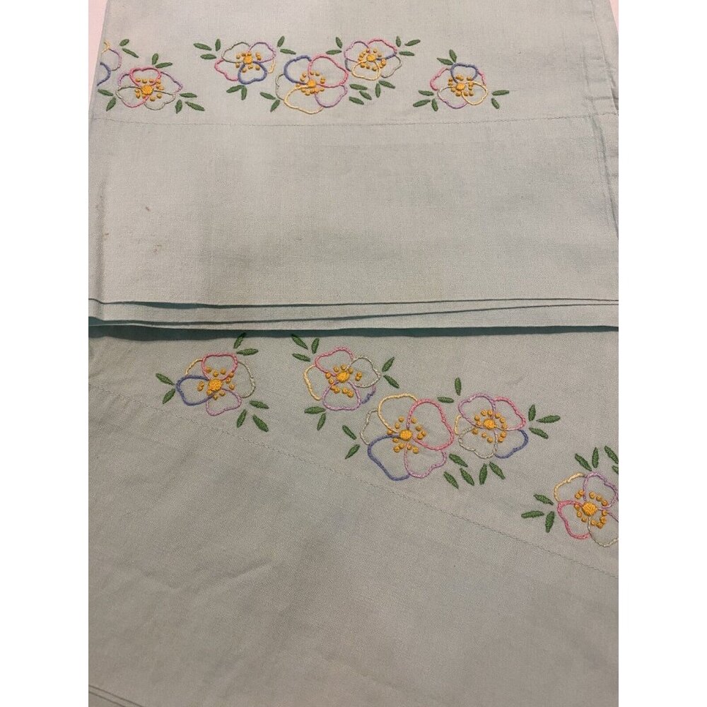 Vintage Springmaid floral embroidered PAIR STANDARD pillowcases aqua see pics